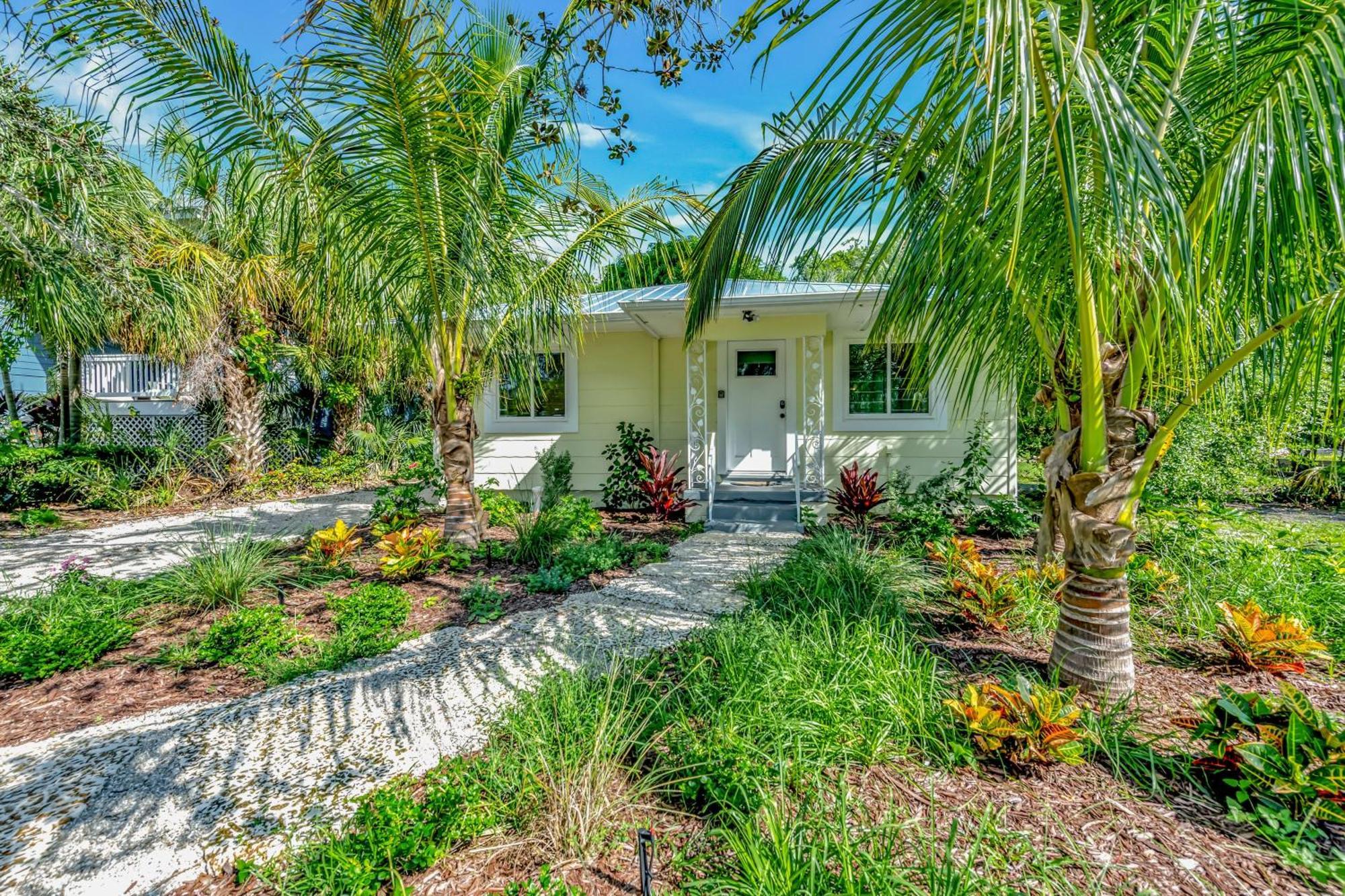 Casa - So Close Hear The Waves Historic W Gear Holiday home