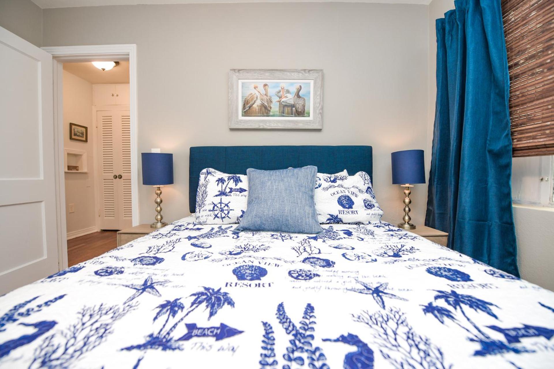 Holiday home Casa - So Close Hear The Waves Historic W Gear *
